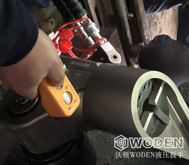 沃頓技術(shù)員現(xiàn)場指導(dǎo):液壓扳手怎么調(diào)壓力 沃頓技術(shù)員現(xiàn)場指導(dǎo):液壓扳手怎么調(diào)壓力