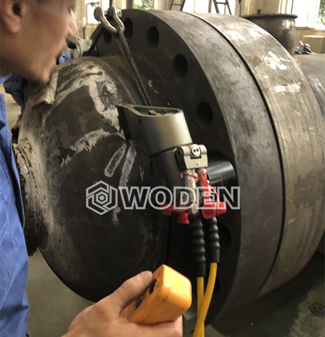 液壓扳手螺栓預(yù)緊情景 液壓扳手螺栓預(yù)緊情景