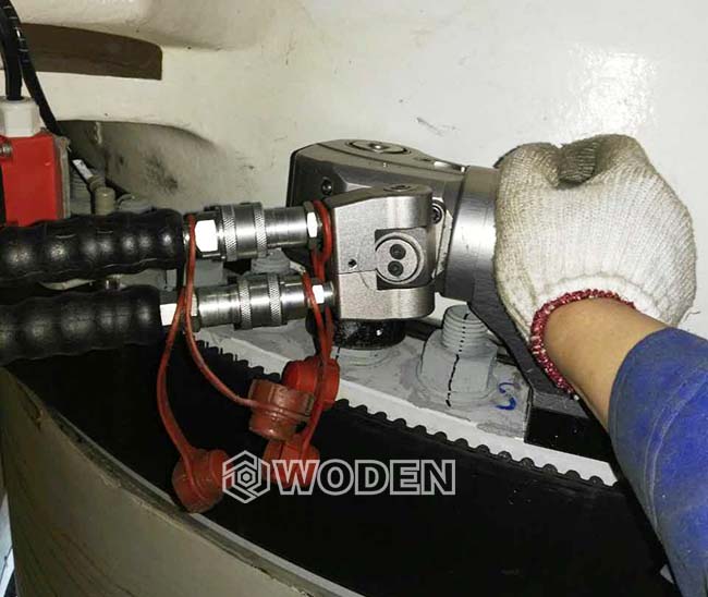 沃頓液壓扳手應用于風力發電基座安裝 沃頓液壓扳手應用于風力發電基座安裝